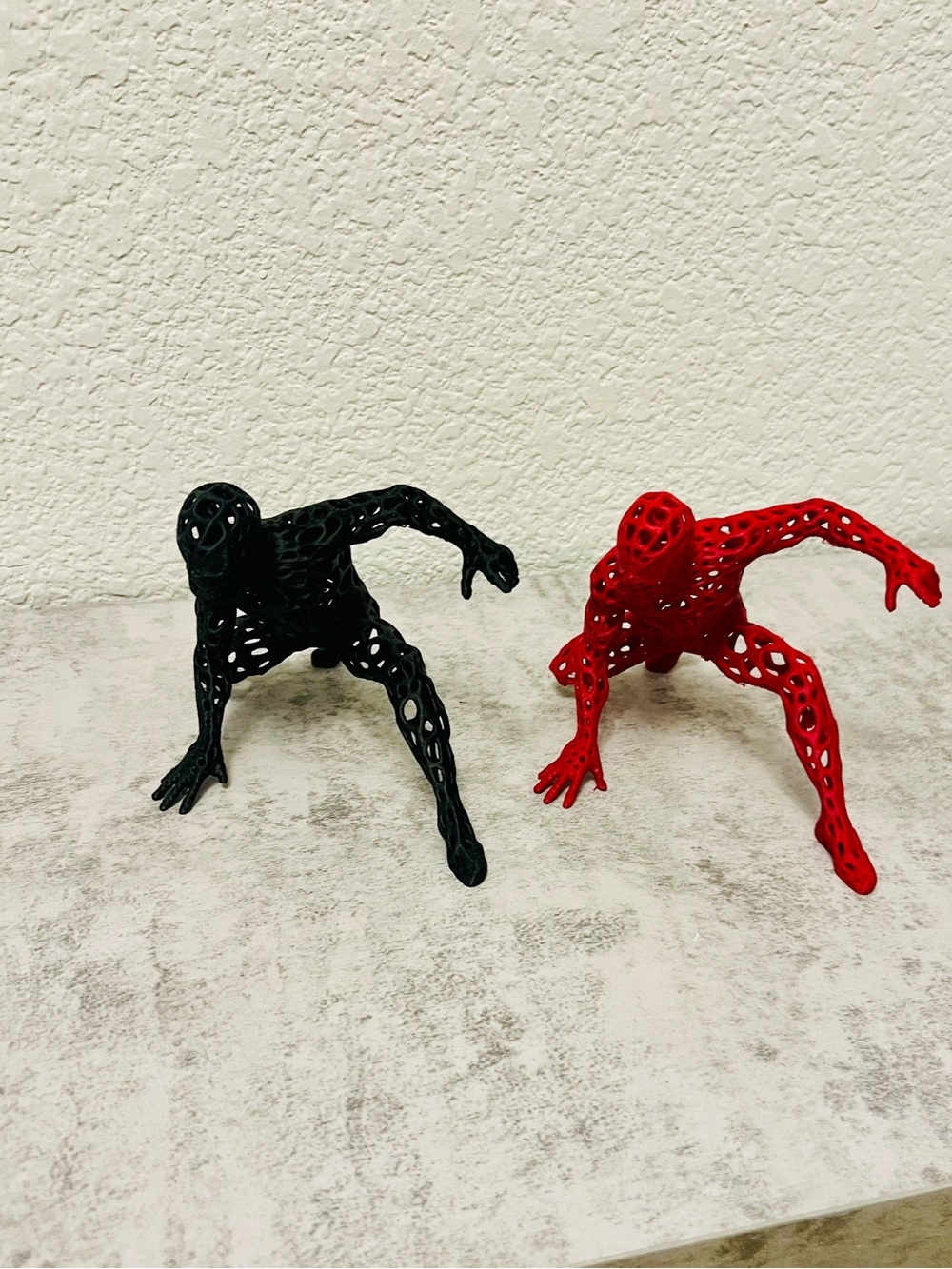 Iconic Figure/Toy Poseable Figurines - Black and Red